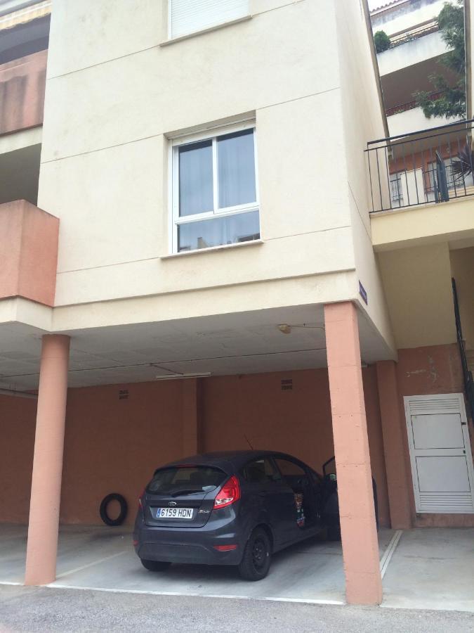 Piso En Zona Tranquila De - Torrequebrada Golf Appartement Benalmádena Buitenkant foto