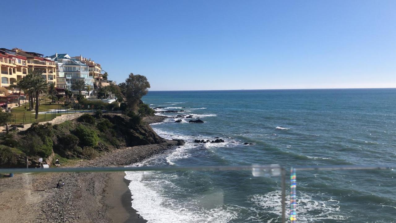 Piso En Zona Tranquila De - Torrequebrada Golf Appartement Benalmádena Buitenkant foto