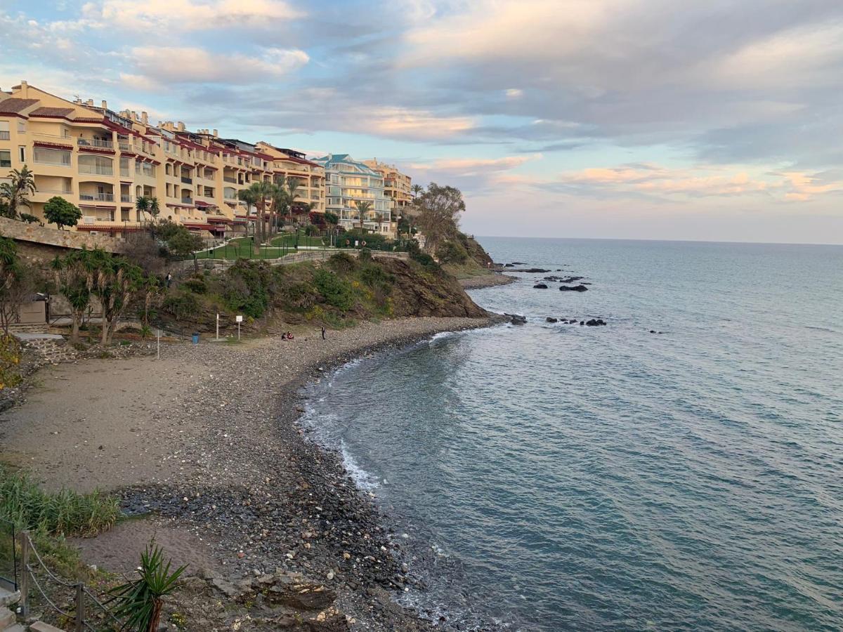 Piso En Zona Tranquila De - Torrequebrada Golf Appartement Benalmádena Buitenkant foto